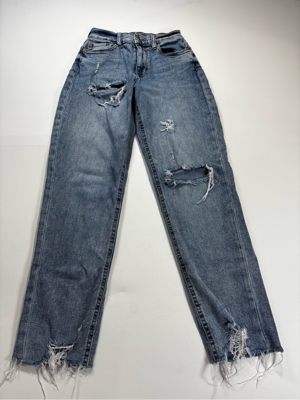 Aeropostale Women's Straight Leg Curvy Mom Jeans